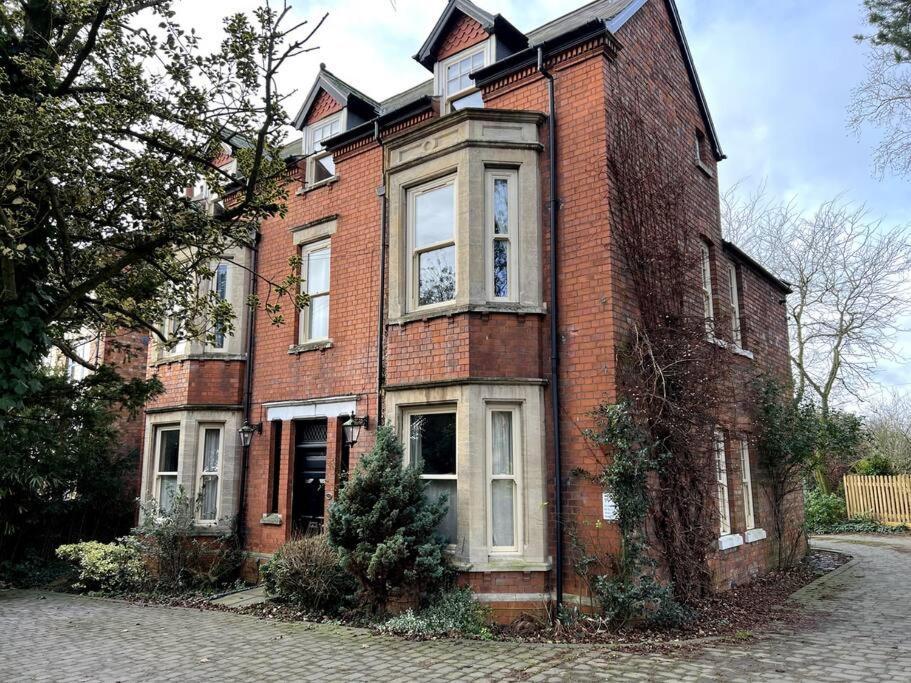Апартаменты The Burley At Scalford House Мелтон-Моубрей Экстерьер фото