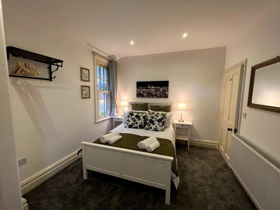 Апартаменты The Burley At Scalford House Мелтон-Моубрей Экстерьер фото