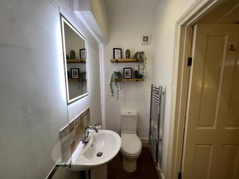 Апартаменты The Burley At Scalford House Мелтон-Моубрей Экстерьер фото